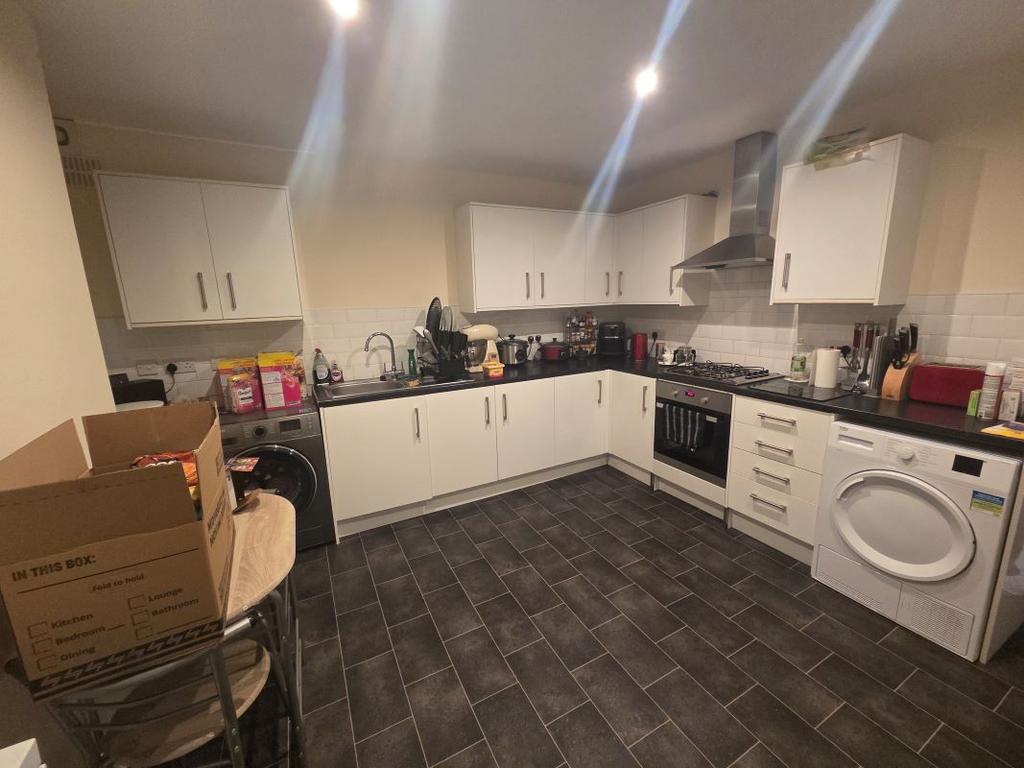 Flat 5