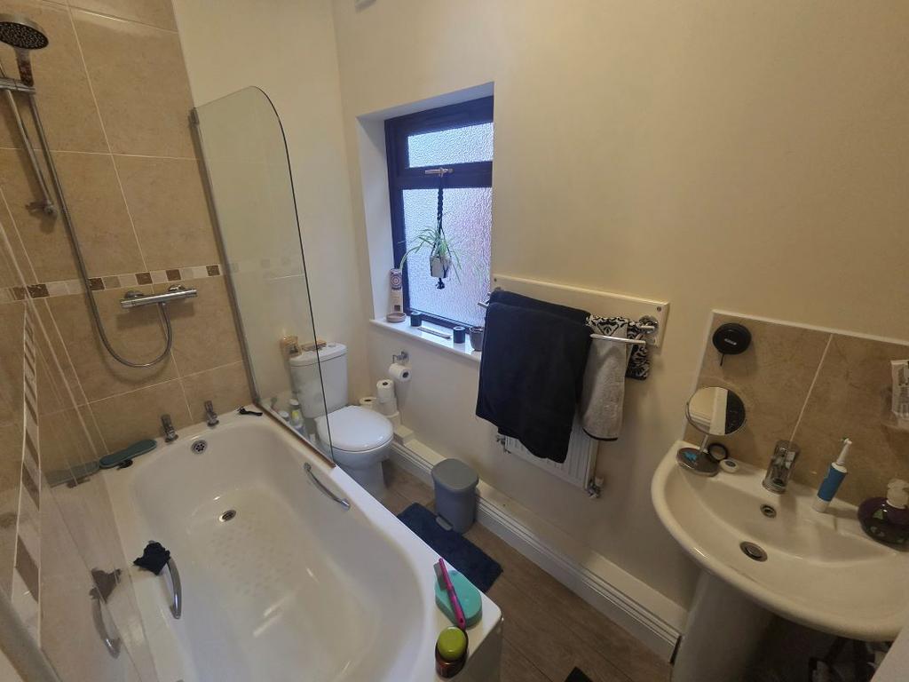 Flat 5