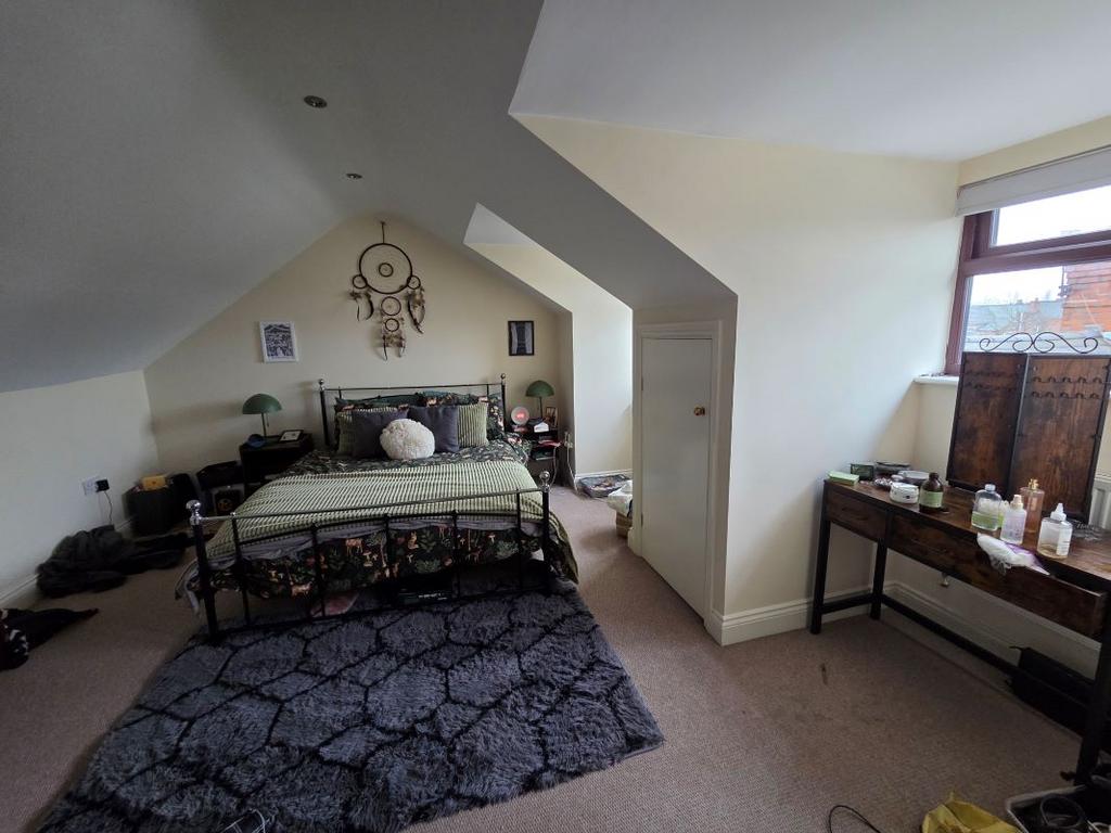 Flat 6