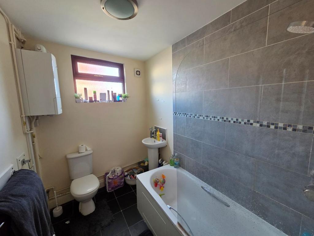 Flat 1