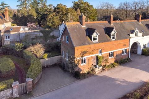 4 bedroom semi-detached house for sale, Lewes BN8