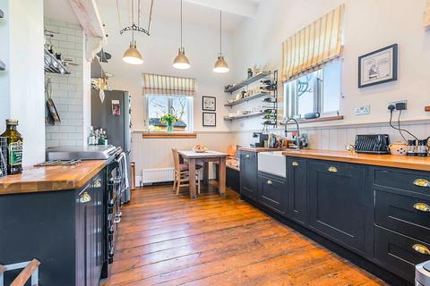 4 bedroom semi-detached house for sale, Lewes BN8