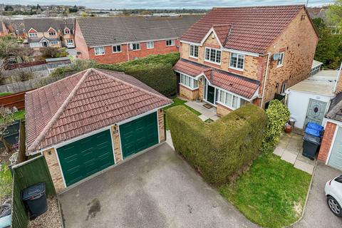 4 bedroom detached house for sale, Long Brimley Close, Market Harborough LE16
