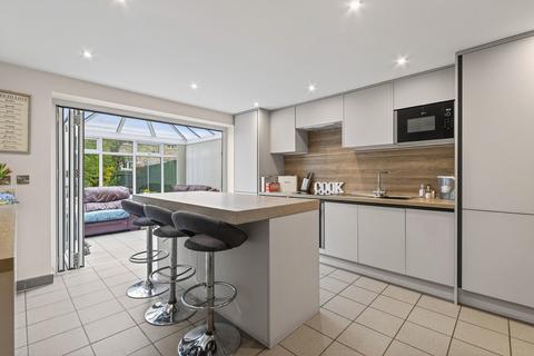 4 bedroom detached house for sale, Long Brimley Close, Market Harborough LE16