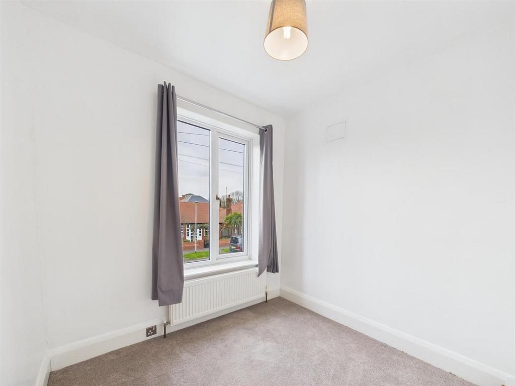 Bedroom: