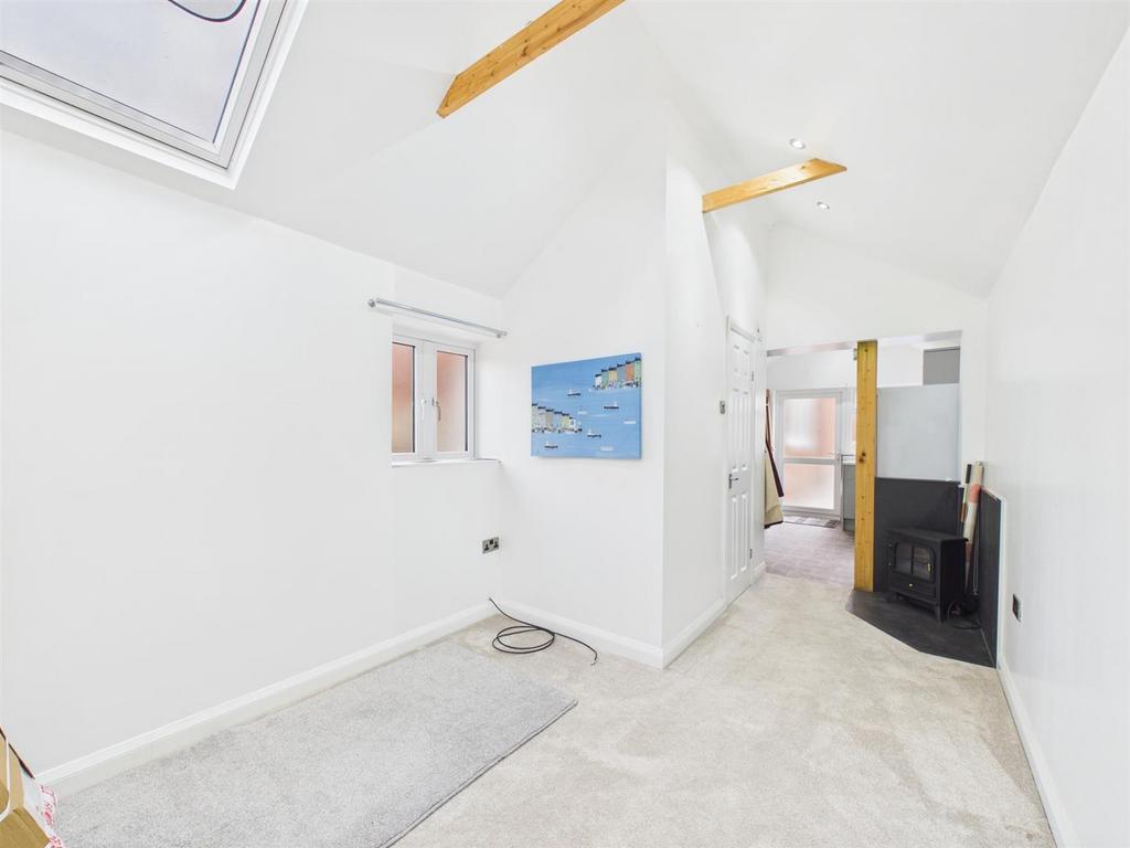Bedroom:
