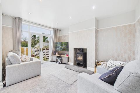4 bedroom semi-detached house for sale, Fourth Avenue, Bridlington