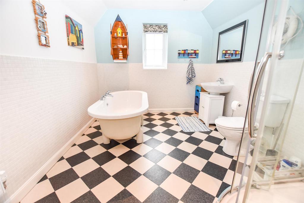 Second floor bathroom bathroom