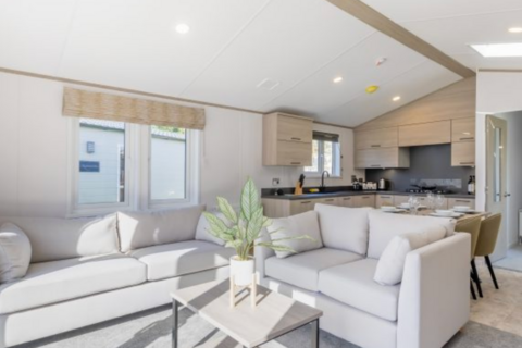 2 bedroom lodge for sale, Allerthorpe East Riding of Yorkshire