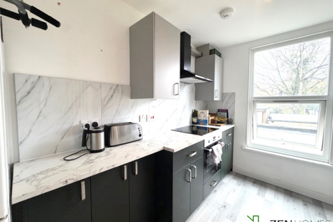 undefined, London E5