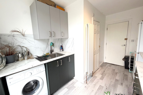 undefined, London E5