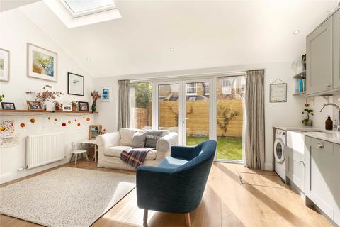 3 bedroom terraced house for sale, Sabine Road, Battersea, London, SW11
