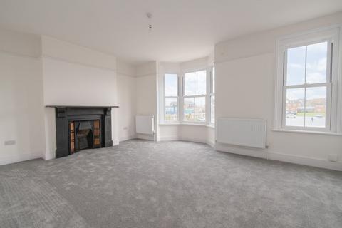 5 bedroom terraced house for sale, Cromwell Road, Whitstable, CT5
