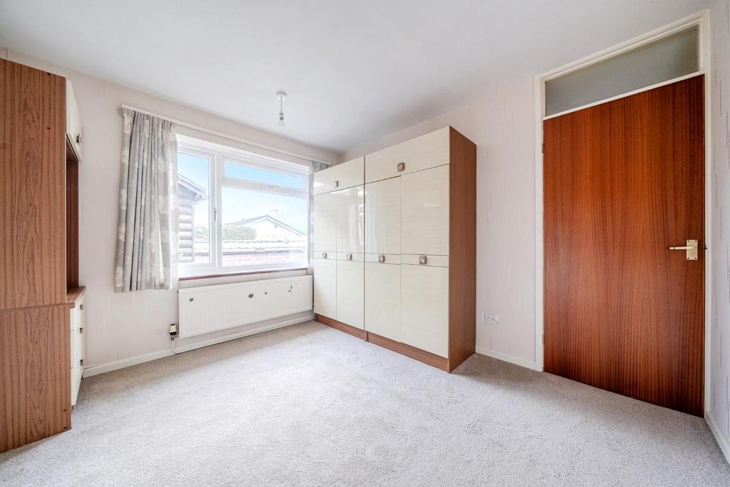 Bedroom 2.jpg