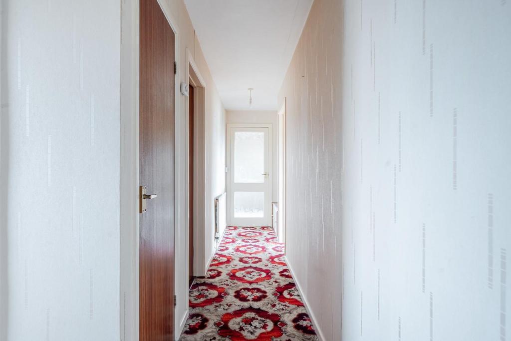 Hallway.jpg