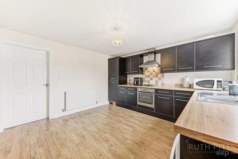 3 bedroom semi-detached house for sale, Ashwood Court, Pontefract WF9