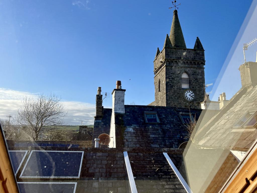 Ironstones, 70 High Street, Kirkcudbright - Willia
