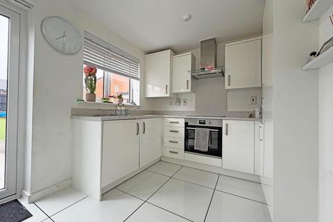 4 bedroom townhouse for sale, Chloe Place, Peterborough PE2