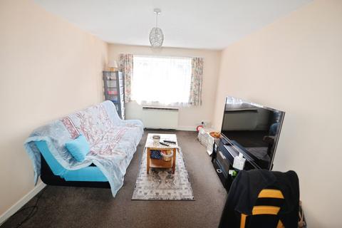 1 bedroom flat to rent, Cobbet Road, Southampton SO18