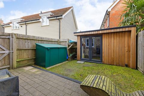 4 bedroom house for sale, Hunters Place, Hindhead, GU26