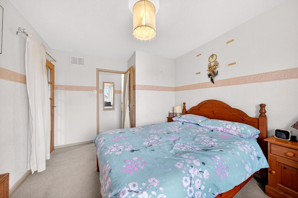 Prinicpal bedroom