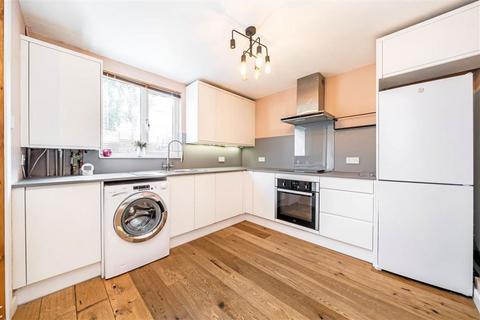 undefined, Lucorn Close, London SE12