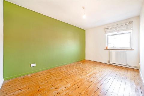 undefined, Lucorn Close, London SE12