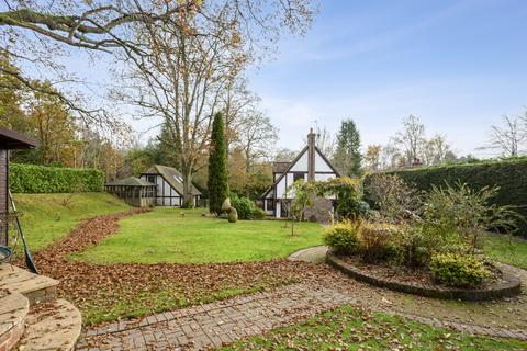 undefined, London Road, Liphook, GU30