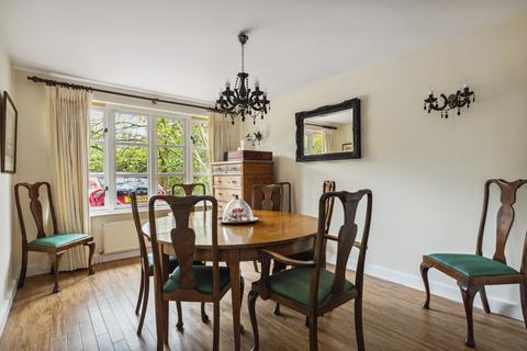 undefined, London Road, Liphook, GU30