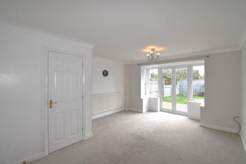 undefined, Philip Larkin Close, Hull, HU6