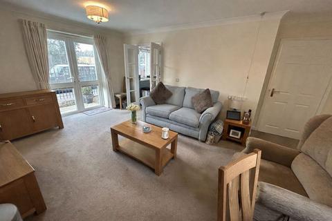 2 bedroom apartment for sale, Heol Gouesnou, Brecon, LD3