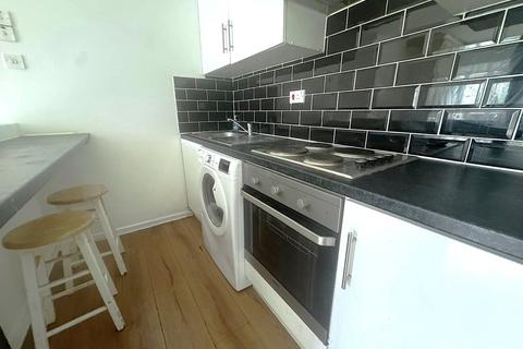 1 bedroom apartment to rent, Tasker Close, Harlington, Middlesex, UB3