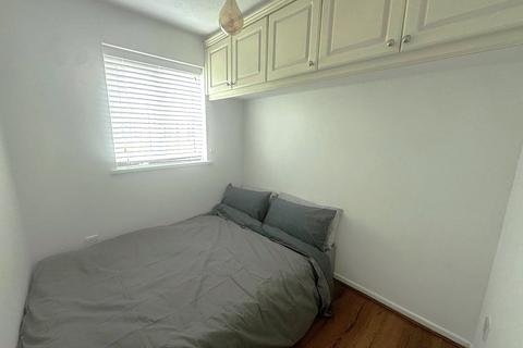 1 bedroom apartment to rent, Tasker Close, Harlington, Middlesex, UB3