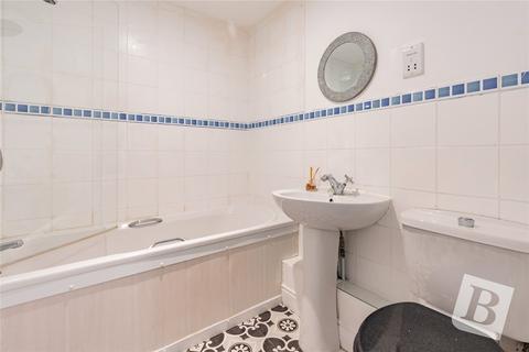 2 bedroom apartment for sale, Covesfield, Gravesend, Kent, DA11