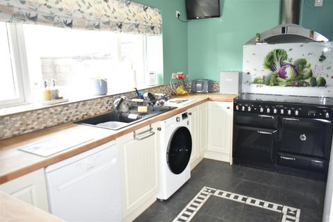 3 bedroom cottage for sale, Watleys End Road, Bristol BS36
