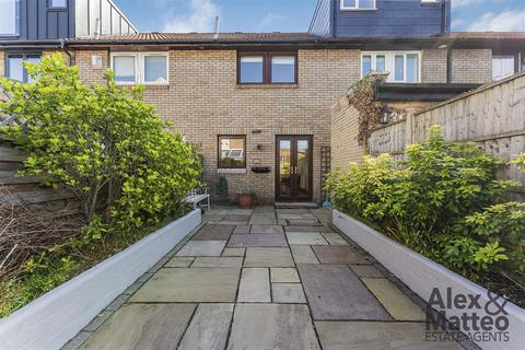 undefined, Strathnairn Street, Bermondsey, SE1