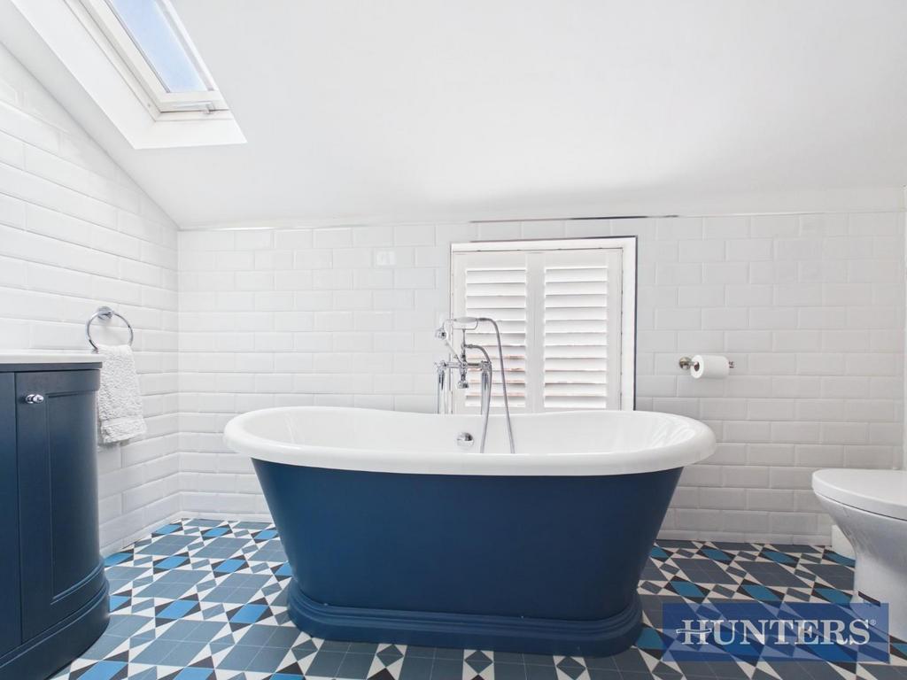 Bathroom alt