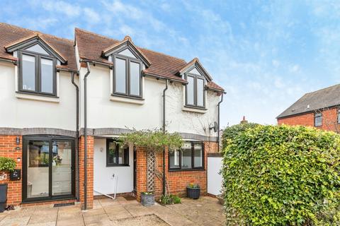undefined, Swan Walk, Thame
