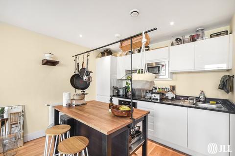 1 bedroom flat to rent, Slate House, Keymer Place, E14