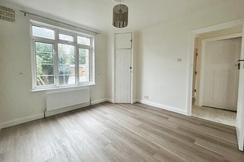 undefined, Highfield Gardens, PO22