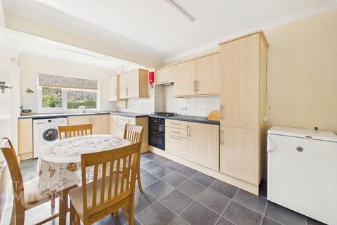 2 bedroom semi-detached bungalow for sale, Oval Road, New Costessey, Norwich