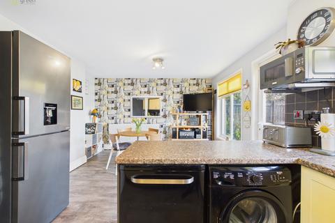 3 bedroom terraced house for sale, Lindridge Drive, Sutton Coldfield, B76 9RJ