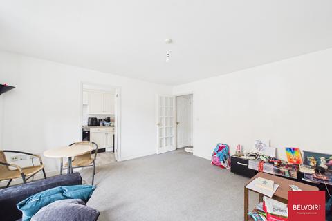 1 bedroom flat for sale, Parkinson Drive, Chelmsford, Essex CM1