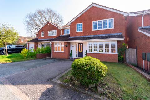 4 bedroom detached house for sale, Macadam Close, Burntwood, WS7