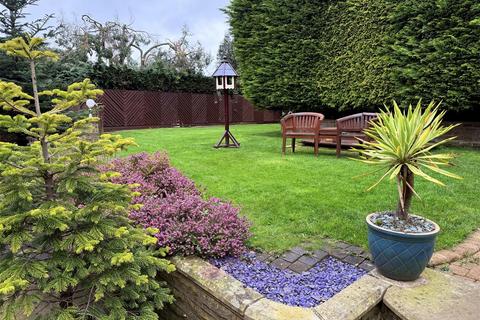 4 bedroom detached house for sale, 31 Camm Lane, Mirfield WF14