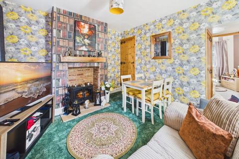2 bedroom end of terrace house for sale, Huthwaite Road, Sutton in Ashfield, Nottinghamshire