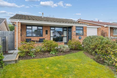 3 bedroom detached bungalow for sale, Culloden Close, St Neots PE19