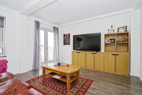 2 bedroom apartment for sale, The Gateway, Dover CT16