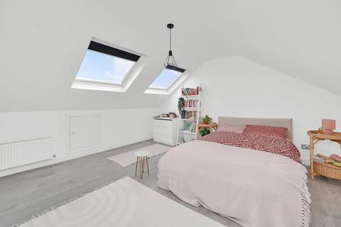 2 bedroom apartment for sale, Wrentham Avenue, Kensal Rise, NW10