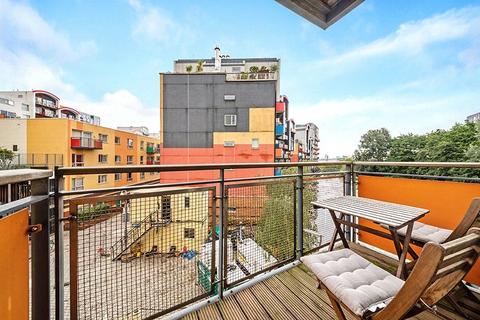 1 bedroom apartment for sale, Da Vinci Lodge, West Parkside, Greenwich, London, SE10